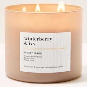 WINTERBERRY & IVY 3 Wick Candle